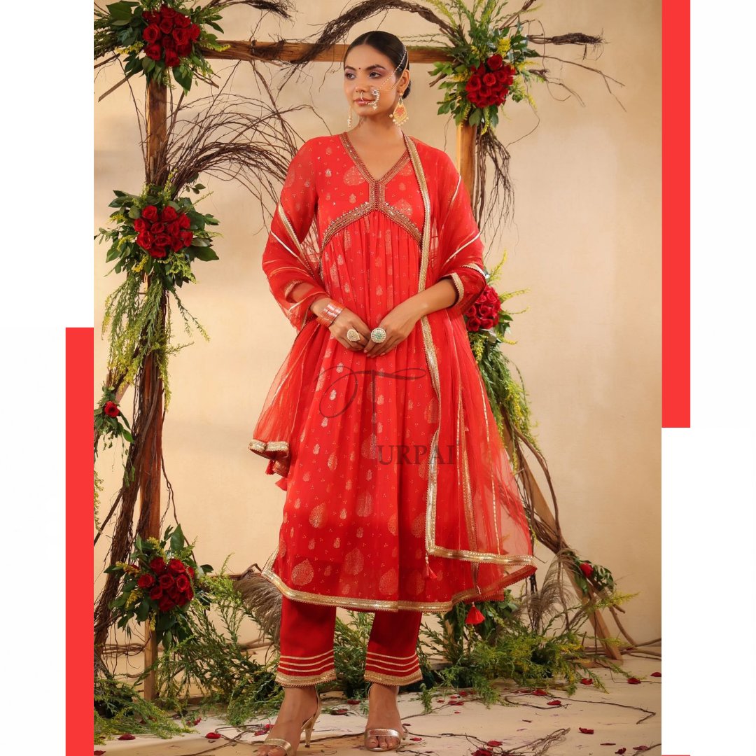 Turpaijaipur's tweet photo. You have got something on your face!
Oh, its NEW OOTD GLOW from these outfits.

#turpaijaipur #manufacturers #wholesaleclothing #fashionblog #fashionistastyle #style #followers #love #lovedress #outfitideas #ootd #kurticollection #summercollection https://t.co/hoIIfW9gTX