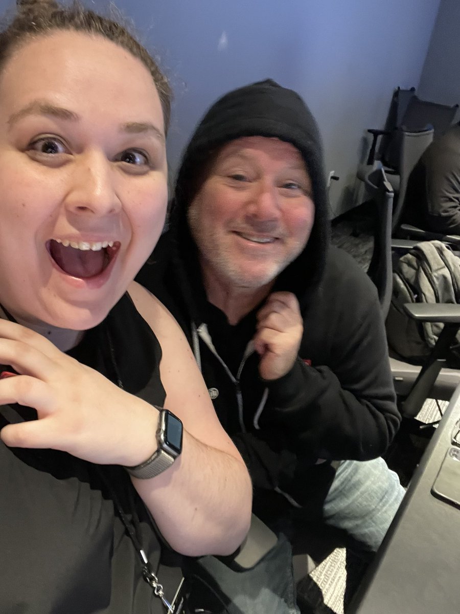 vadagrace's tweet photo. Johnny and I are HERE AND READY for #DRLSIM #DRLSIMLIVE https://t.co/TTdT0F9hy3