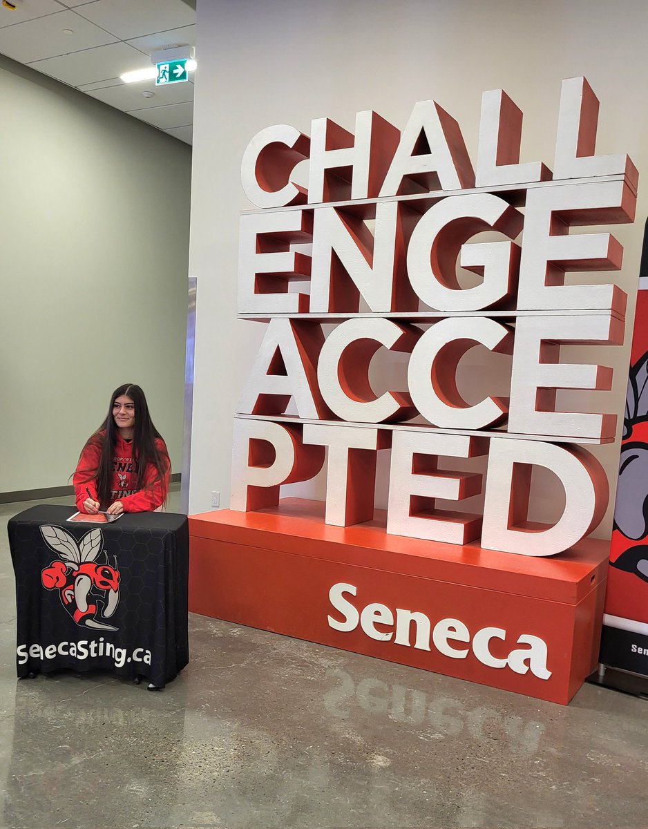 ElsaSC74's tweet photo. So proud of this girl. Keep following your dreams.
#soccer #collegesoccer #seneca 
@WSCStrikers @SenecaSting https://t.co/Yv12bbC9gb