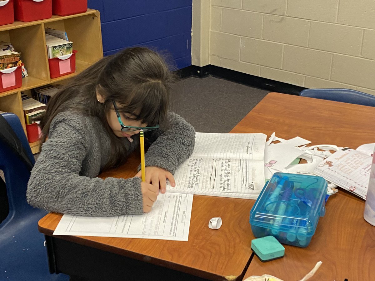 SBSullivan9's tweet photo. There is nothing better than seeing the results of your efforts at this time of year! Students using their reading journals to respond to assessment questions. They were so pleased they had helpful resources to use, that they had created themselves. https://t.co/RLZuYW2xms