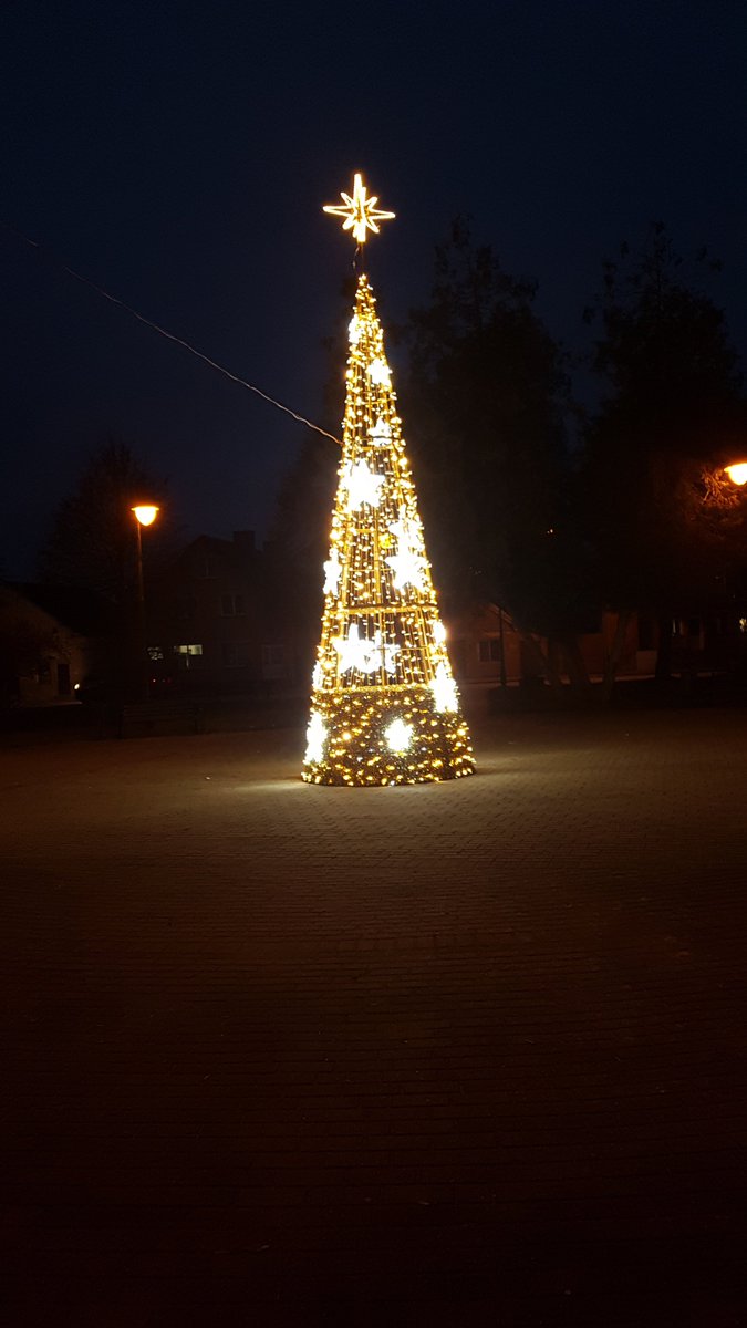 Name (@anilenemy) on Twitter photo 