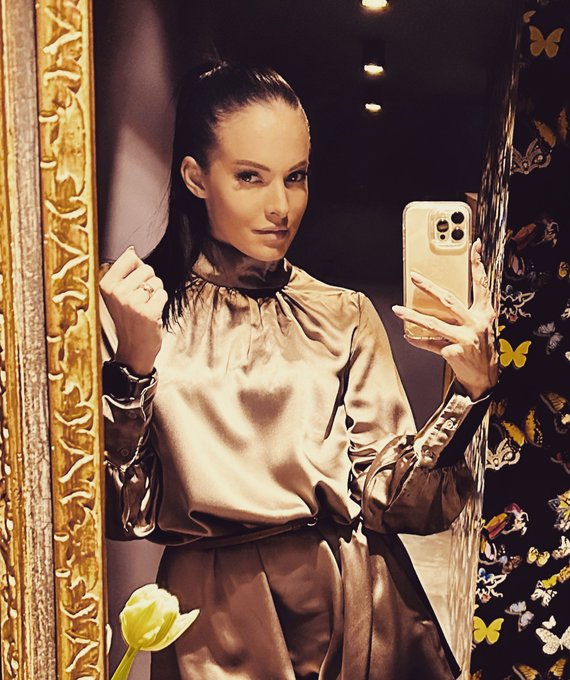 About last night! 🔥😈🔥 Have a great weekend! 💃🏽 🎶 🎈 https://t.co/MLpjDD5Cfa<a href="/tag/dominatrix"class="tags"><span>#dominatrix</span></a><a href="/tag/roleplay"class="tags"><span>#roleplay</span></a><a href="/tag/derfemdom"class="tags"><span>#derfemdom</span></a><a href="/tag/ladytess"class="tags"><span>#ladytess</span></a>