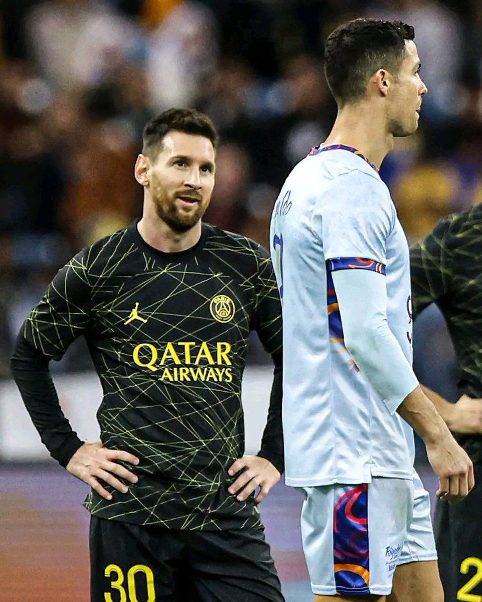 Ife_Iuv12's tweet photo. Just Incase you don't know Messi idolize C. Ronaldo to him he is a superhero 🦸 

see proof 👇 https://t.co/FCtABZf6nI