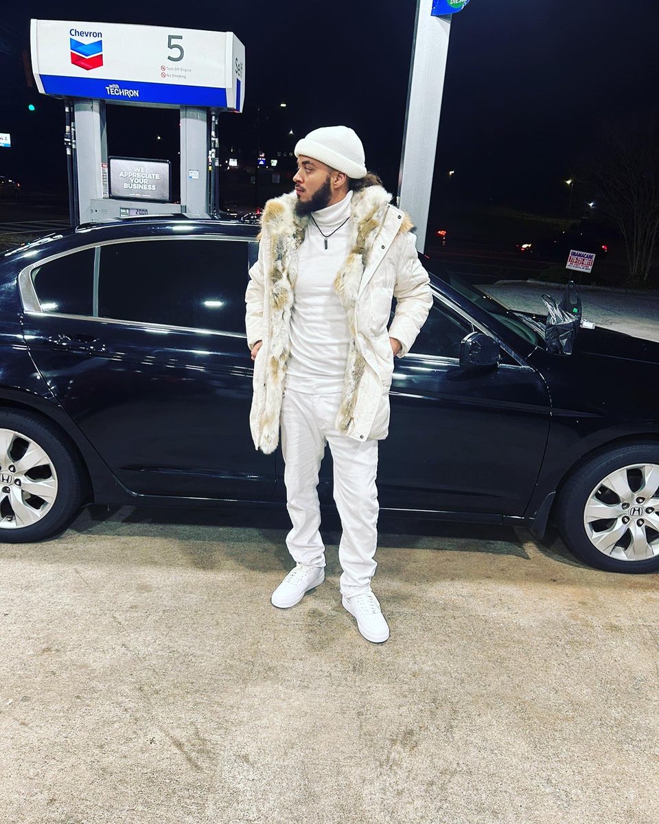 ImaBall_6's tweet photo. 🥶😈 https://t.co/Il4InrOfrh