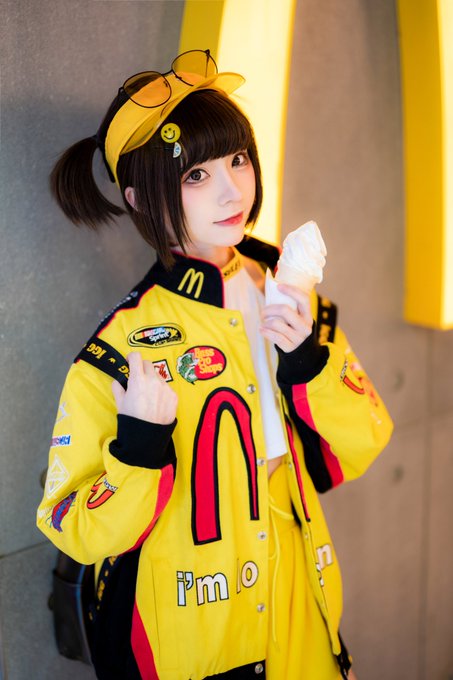 Twitterのコスプレ画像18
