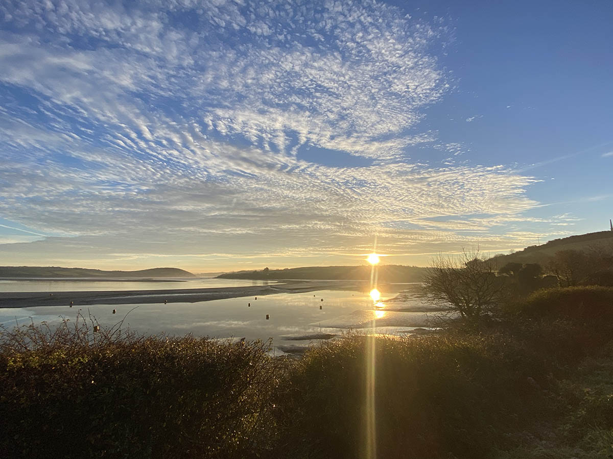 go_bycycle's tweet photo. High tide on the river, always worth getting up for.

#hightide #cornwall #seascape #bikehire #cyclehire #cornishbusiness #sunrise https://t.co/nSsAROTj8w