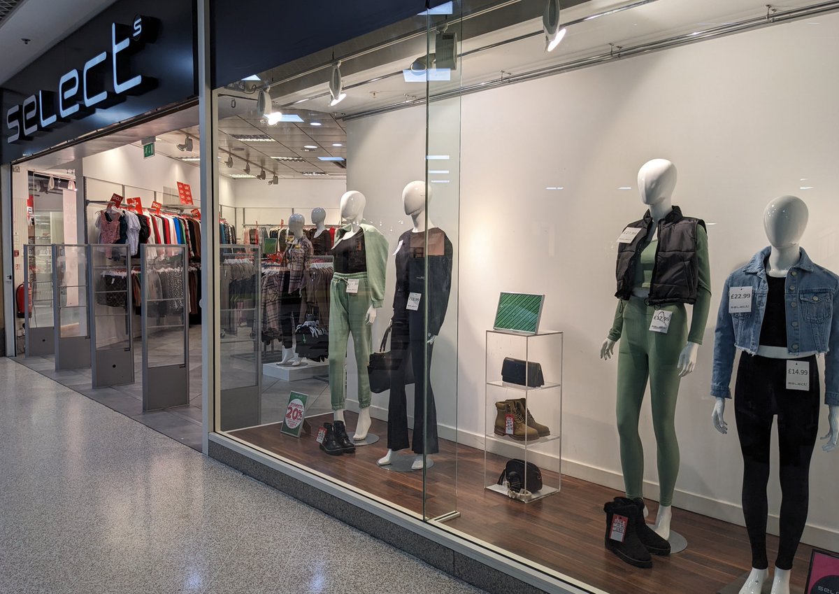 AlhambraCentre's tweet image. Cargos and pastel colours are dominating the new season ranges at @SelectFashion 💚💕 

Head to the Alhambra today and see for yourself 👀 you may even find your perfect Valentine's Day outfit!

#SlayInSelect #SelectStyle #DateNight