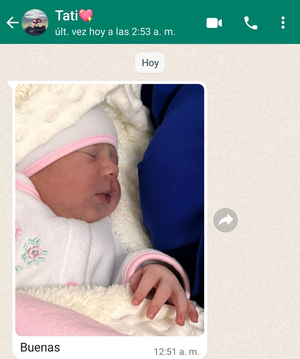 malicorrea9's tweet photo. Estaba esperando este mensaje desde enero y cuando lo recibí llore como pendeja, se llena mi corazón de amor al ver tus fotitos mi pequeña princesa perfecta de mi vida, mi VALE♥️ https://t.co/AmgzLc508a