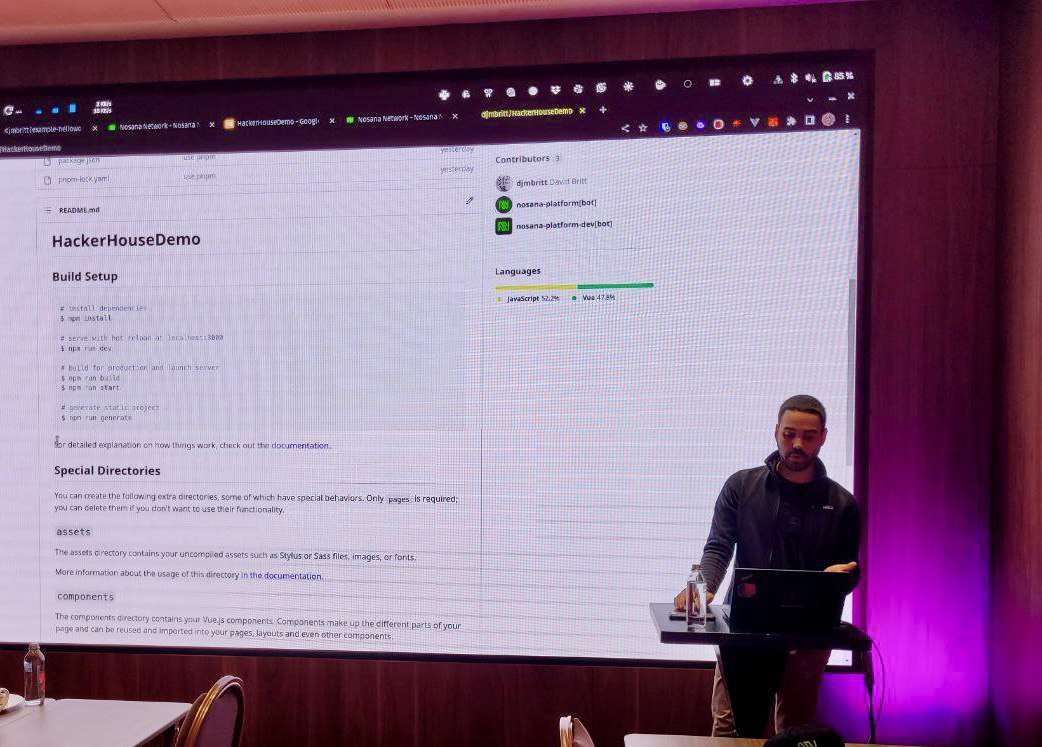 hackerhouses's tweet image. The early bird gets the 🪱

Come learn how to build a continuous integration pipeline for your new dApp, with @JesseEisses.

#HackerHouseIstanbul