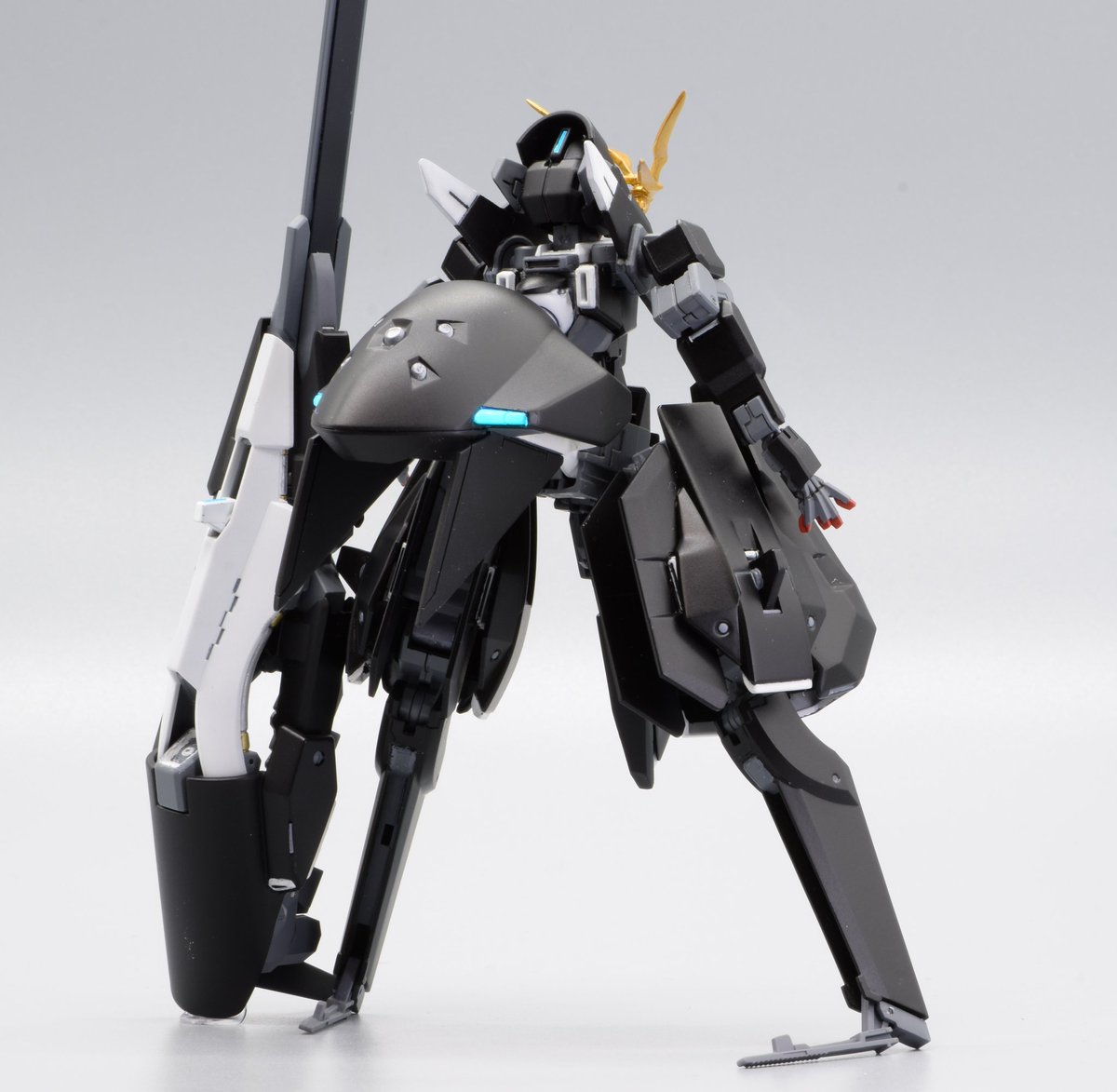 RT @gohi0109: #AOZ ようやく完成ガンダムTR-6 ウーンドウォート