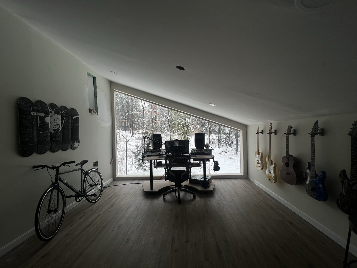 ‘VOID ETERNAL’
RECORDED IN MY BARN
A SHIFT IS COMING… 
YOU ALL BROUGHT ME HERE
3.31