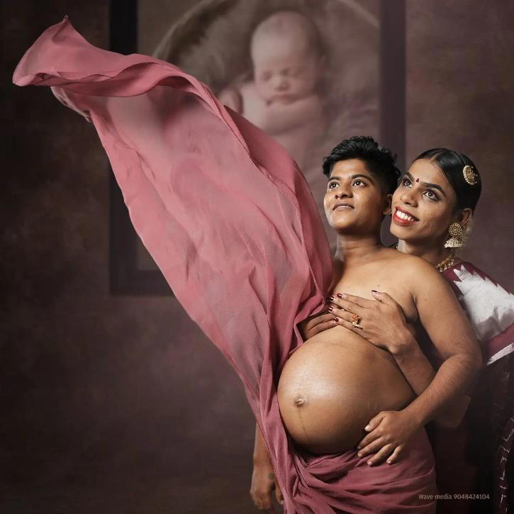 varanvardhan's tweet photo. உலகின் முதல் ஆண் கருத்தரிப்பு.. 
உலகின் முதல் மூன்றாம் பாலினத்து குழந்தைப்பேறு.. 
திருநம்பி கருத்தரித்திருக்கிறார்.. 
ஜியா &amp; ஜகாத் - கேரளா.. 
திருநங்கை திருநம்பி திருமணம்.. 
மார்ச்சில் குழந்தை.. 

இயற்கையின் விதி உடைபெற��றது.. 
வாழ்க மூன்றாம் பாலித்தம்.. 
#transgenderlivesmatter https://t.co/eyiL0tIFpX