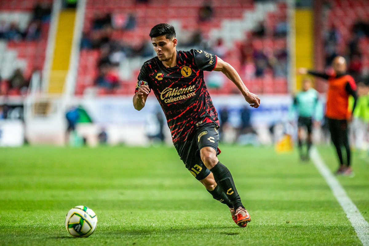 ¡Los primeros minutos en Primera para Pipe Félix! 💪

#TijuanaRojinegra 🔴⚫️