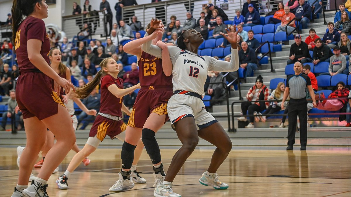 umarysports's tweet image. SPYGLASS | Here's a closer looks at the @UMaryWomenBball 76-60 win over UMC. Let's #PACKtheMAC for Senior Day at 5:30 pm Saturday 2/4. #HooksUp #LifeAtMary