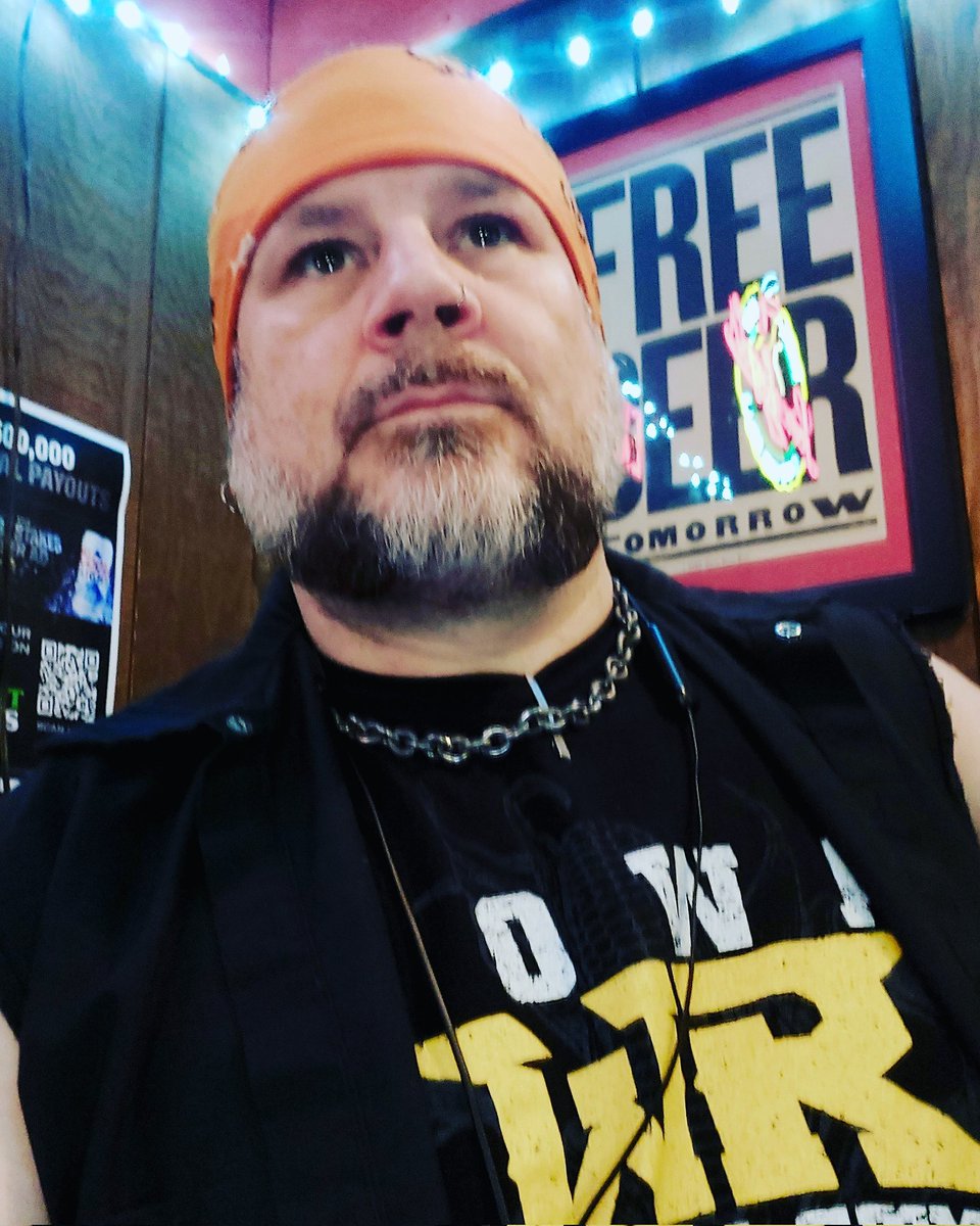 COwsley33's tweet photo. #Gatekeeper  #OnTheJob @DeadwoodIC #CheckingIDs #BloodyMarys #WhiskeySours #HouseShots #BensJizz #PussyJuice #specials $3 #domestics 
$3.75 #fancybeers &amp; @stoli
#pool #pinball #MedievilMadness #Powerputt #photobooth #NeverACover #JoinUs https://t.co/Os1Q18H1WO