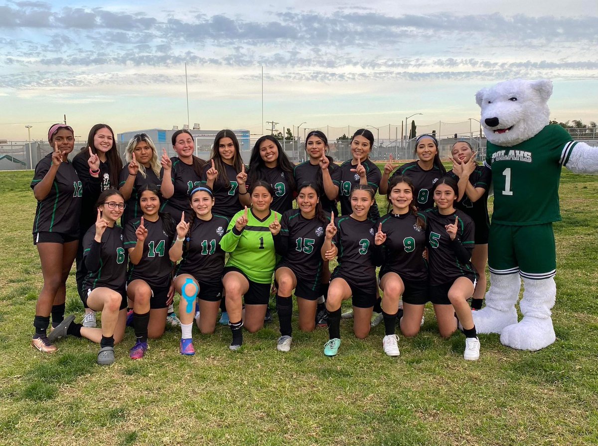 POLAHS_GSC's tweet photo. Once again Imperial League champions! Polar Bears 6, LA Jordan 0

GOALS
Riah Rivera 3
Tias Cortez
Encore Lilly
Delmy Lopez

RECORD: 11-5, 10-0 Imperial League. @breezepreps @CIFLACS @JamaalStreet @latsondheimer @SBLiveCA @DamianCalhoun https://t.co/NdVVIcMR3R