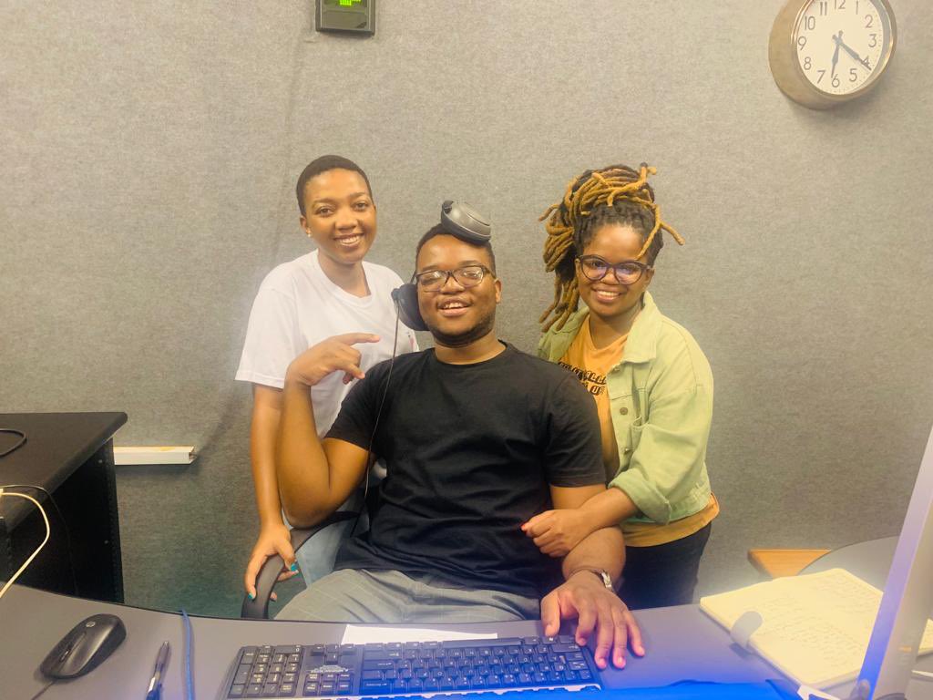 UneswaFM's tweet photo. Top of the morningโ๏ธ
It is such a beautiful morning tune into 88.2 FM on the #GetUpShow with our favorite combo #Magic, #Billie & #MaDlamini https://t.co/HaQOzPoe5q