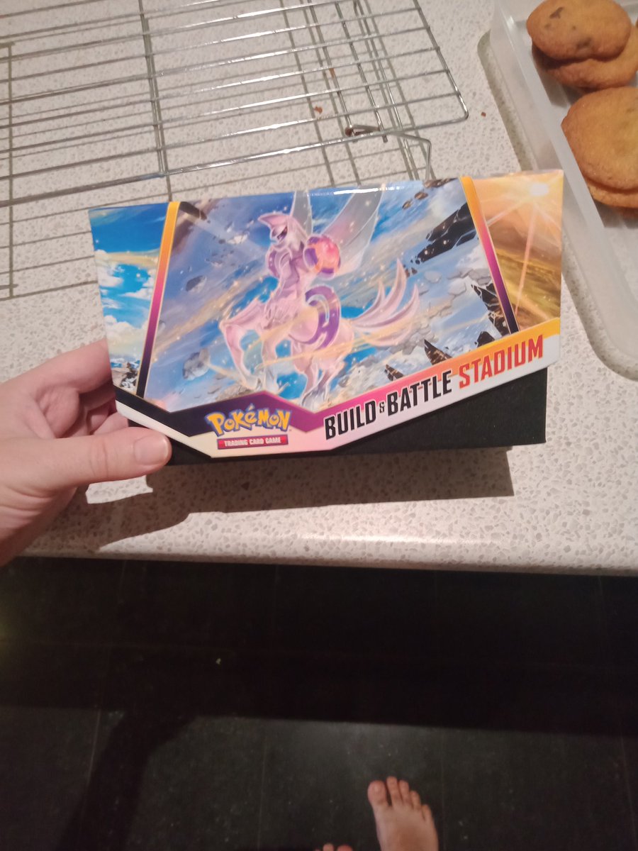 DagSmash's tweet photo. Evil has been brought upon my house https://t.co/pYrssom2BD