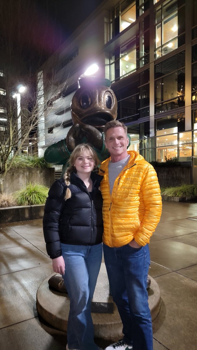 jsaunders's tweet image. #GoDucks