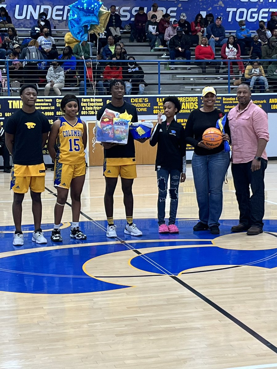 ColumbiaBball's tweet photo. 🗣🗣 WHAT A NIGHT‼️ 

The #WILDCATS handled business tonight by defeating Lawrence County in a huge district battle. 
These four incredible young men had a heck of a Senior Night‼️
@alltimecrowe 

#TourneyTimeNow
#DavisStrong https://t.co/gKKOJcgUfn