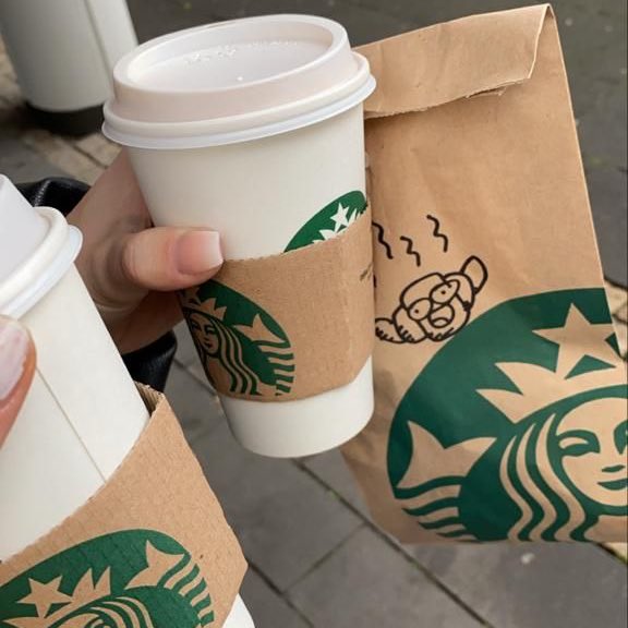 juniespo's tweet photo. fast food orders for under 400 cals
(not sus) https://t.co/Tc2UK2jlNx