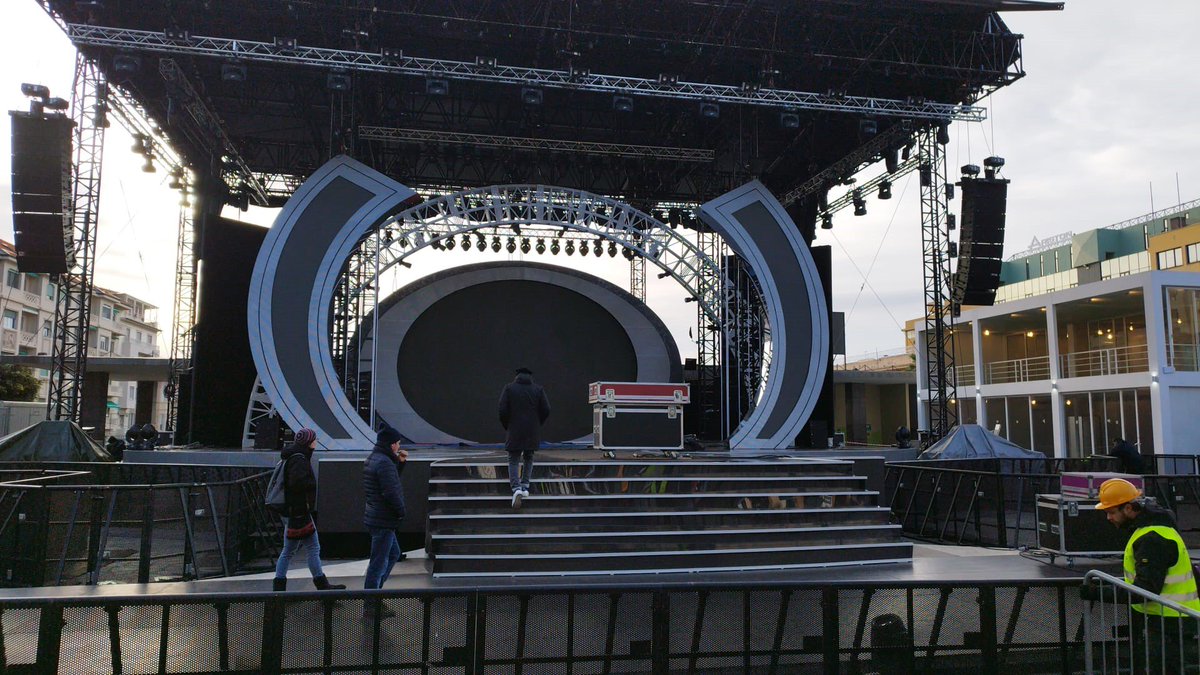 gepmorrone's tweet photo. Sanremo 2023 https://t.co/XDREXtwfoj
