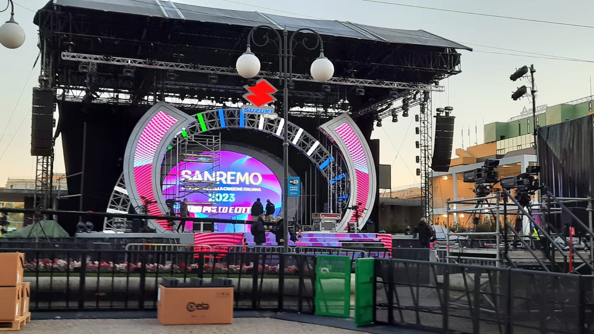 gepmorrone's tweet photo. Sanremo 2023 https://t.co/XDREXtwfoj