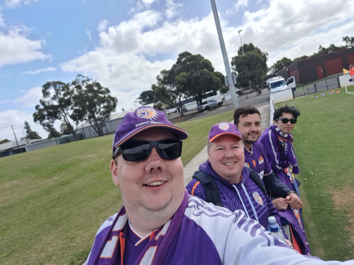 brownjbb's tweet photo. @PerthGloryFC @EAusGloryFans Nowhere else We'd rather be https://t.co/cXdsMXACkQ
