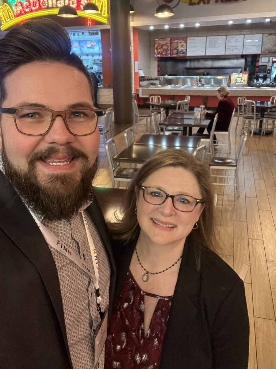 MrDollyPat's tweet photo. As #HITMC23 wraps; my heart is full, my brain is tired, and my challenges to overcome in 2023 have been established. So thankful for this thought leadership community, new friends, and allies in the battle to propel the betterment of healthcare forward. #HITMC @HITMarketingPR https://t.co/HKd4BO3LbH