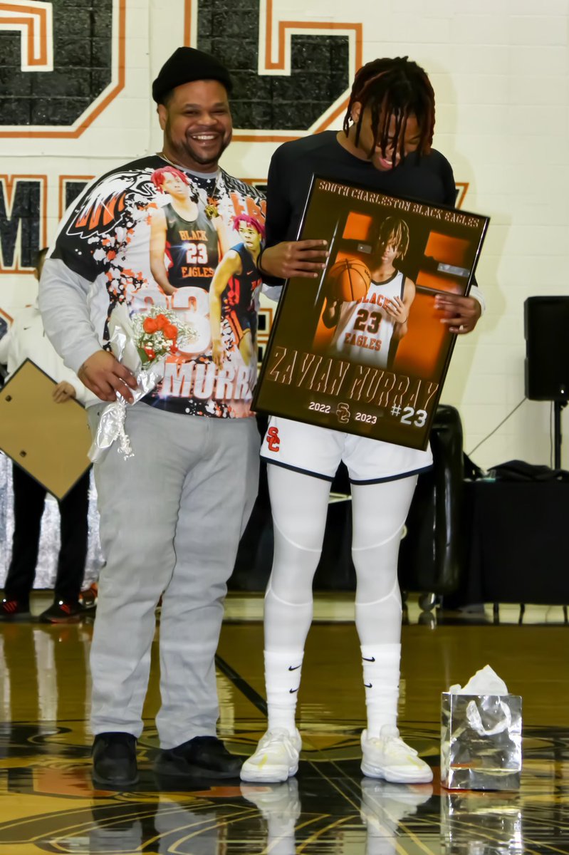 jerzhborn's tweet photo. Senior Night!!! https://t.co/j7EYNcsdOX
