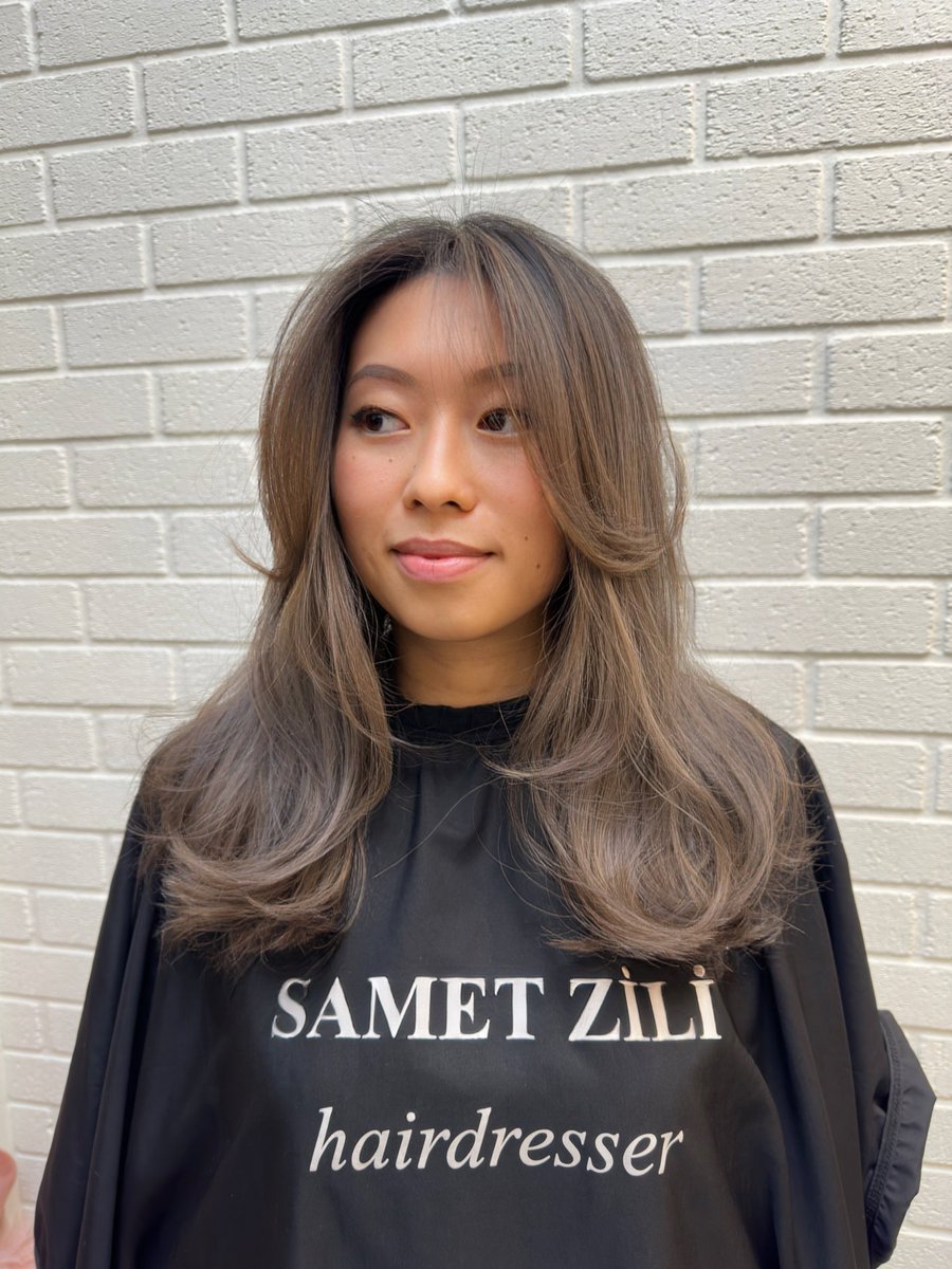 sametzilii's tweet photo. Before and After #haircolour #london #beforeandafter https://t.co/hw3koSfU0Y