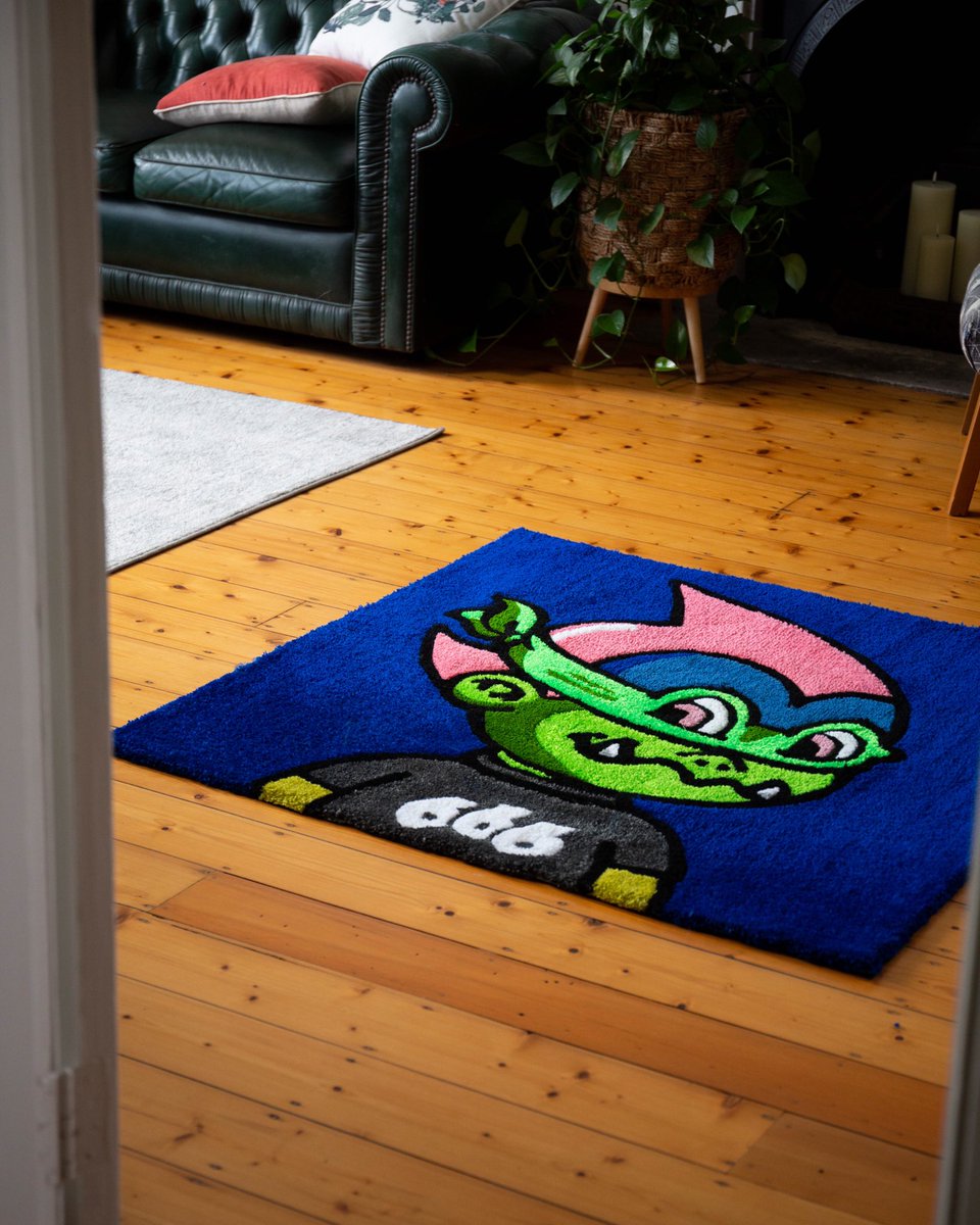 TuftOFF's tweet image. Can finally post this one for the legend @TEENSONACID let me know what you guys think!!!

#customrug #tuft  #tufting #nft #NFTs