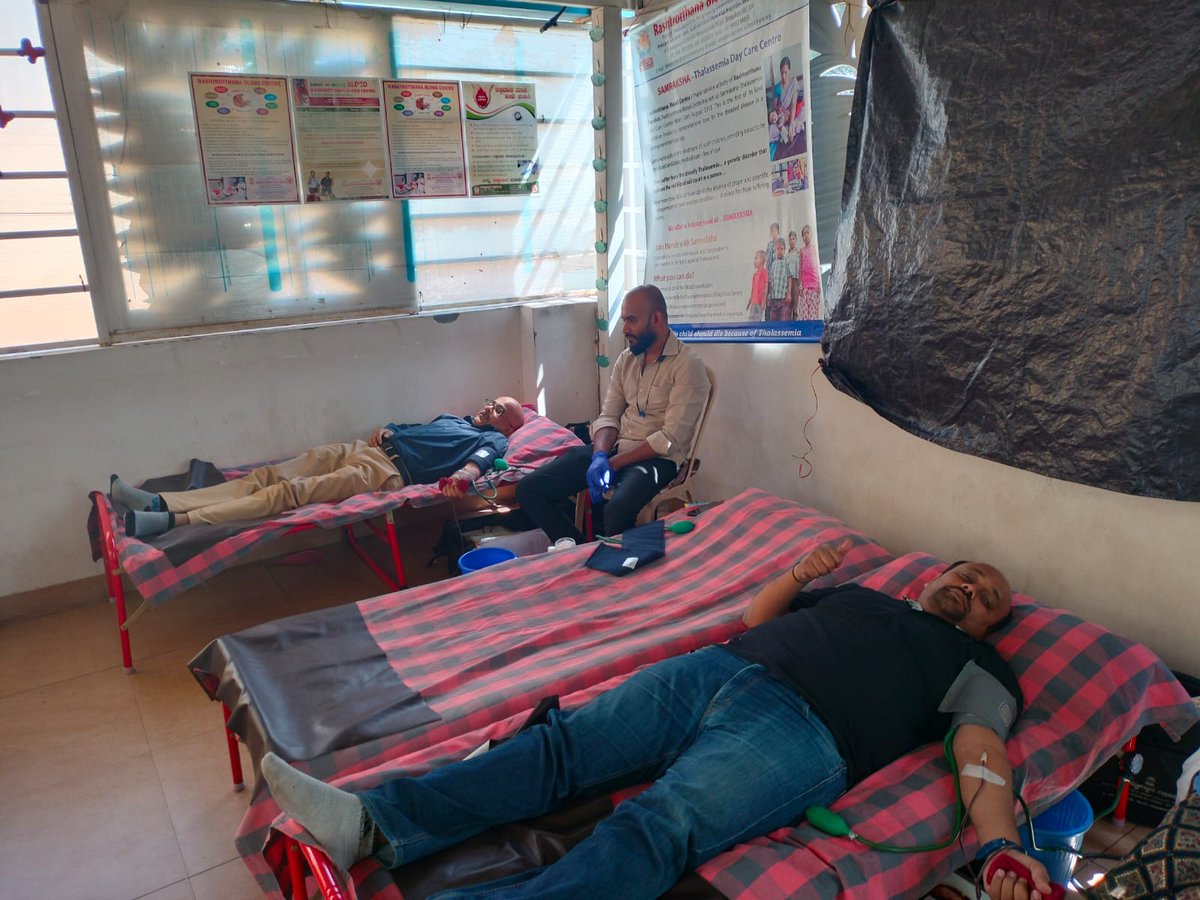 itriangleindia's tweet image. The gift of #blood is a gift to someone&apos;s life.. 🩸

Take a glimpse of the #blooddonation camp held at #iTriangle on the 25th of January where more than 50 iTrianglers supported the noble cause of participating in the camp.