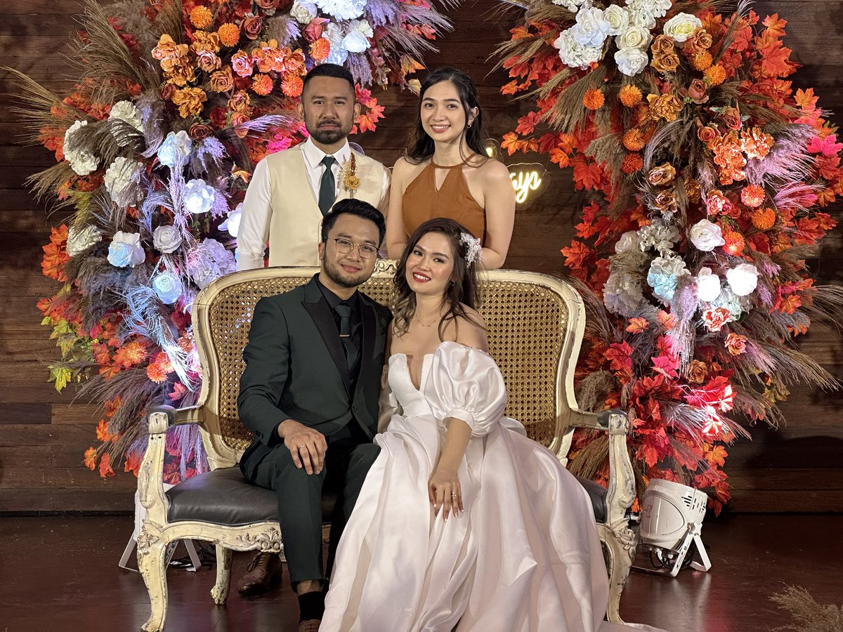 ekhagandahan's tweet photo. 2.3.23 I just want to tweet this special event 💙💛🧡 @anrolinginddeep @mrkkevinmrdo https://t.co/SgT1fhGf6m
