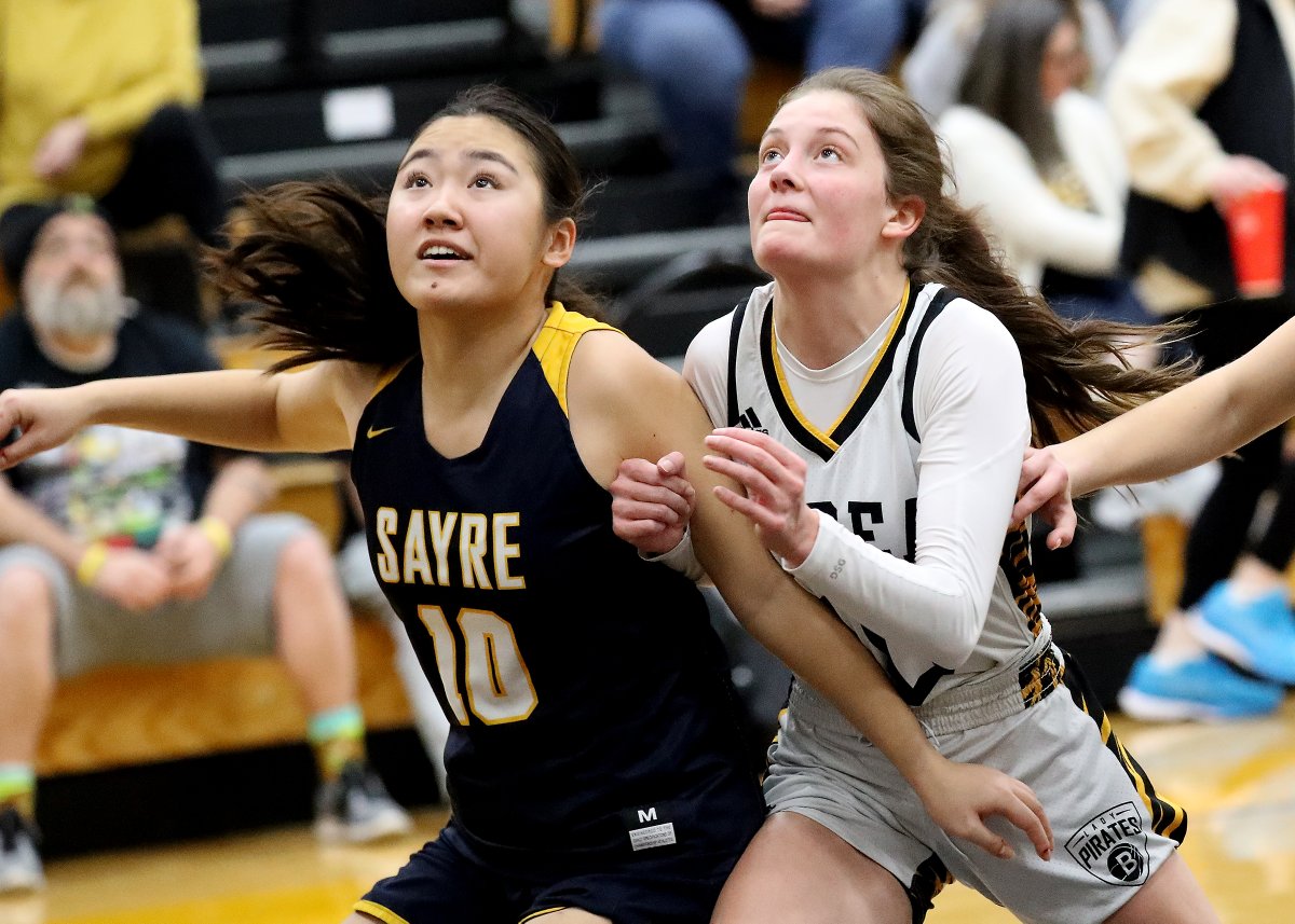RichmondRsports's tweet photo. HIGH SCHOOL GIRLS HOOPS
Final from Berea ...
Berea Community 56, Sayre 54 3OT
Maddy King - 20 pts
Sophie Brewer - 17 pts, 6 rebs
Lauren Stepp - 10 pts, 8 rebs
Abbi Beard - 7 pts, 6 asts, 10 rebs
Lady Pirates (15-8) return to action Monday at Whitley County
@berea_lady https://t.co/Uv3N9uxnjL