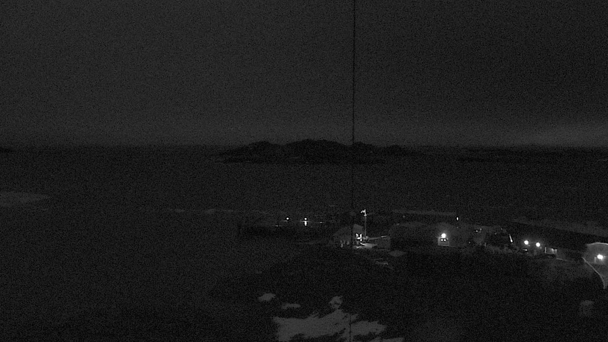 southpoleviews's tweet photo. Palmer station via https://t.co/cK7S4tmRyp #SouthPole #antarctica #view #webcam https://t.co/ZqiOngrg5W