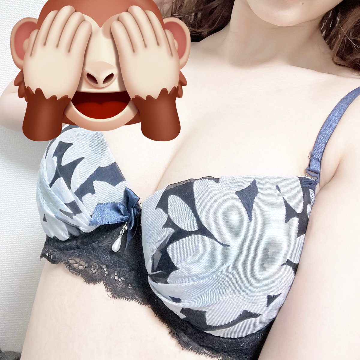 ひとみちょっと困ってる(っ´ω`c)
助けてくれる優しいお兄さまいるかなぁ…