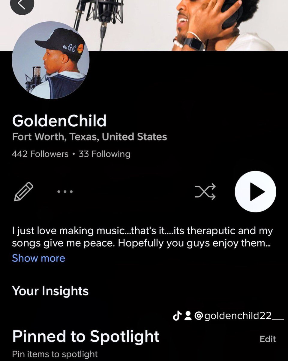kidnamedkhari's tweet photo. OUT NOW‼️ GC SATURDAY WEEK 5 DROP🎶🌞❤️🔥 “Speechless” Link in bio #gcthegoldenchild #gcsaturday #newrnb #chillrnb #soundcloudsaturday https://t.co/lUj2RvUngA