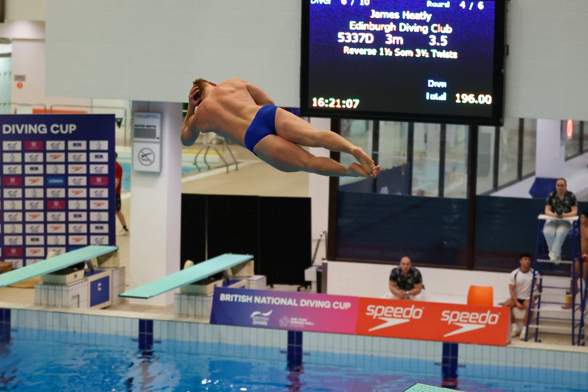 DavidMollison's tweet photo. Day 2 at the British National Diving Cup at Royal Commonwealth Pool in Edinburgh #britishswimming #sportsphotography #royalcommonwealthpool https://t.co/h9eJA6JW2y