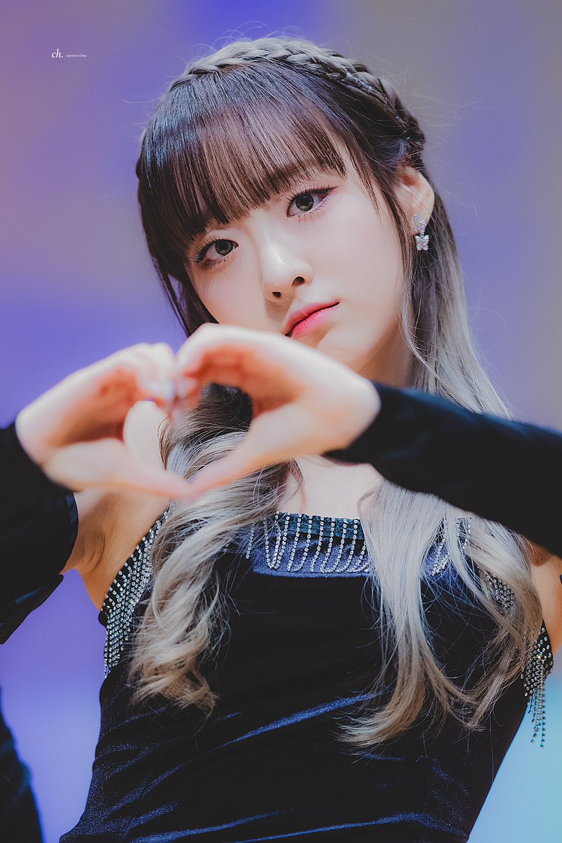 ch_lo2's tweet photo. 230128 클로이

🎉

#시그니처 #cignature 
#클로이 #Chloe
@cignature_J9 https://t.co/ONqGbB3L4Y