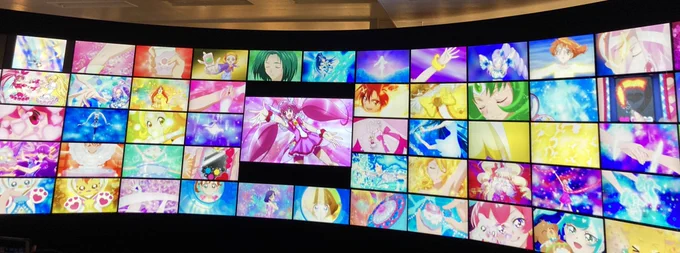全プリキュア展いってきたよー!11時からの回でしたが展示も物販もスムーズでした!図録も買えたよお子様も結構いらっしゃってお子様も大人もお姉さんもお兄さんもみんな楽しそうでした!私も最高に楽しかったです!!土日行く方の参考になりますように! 