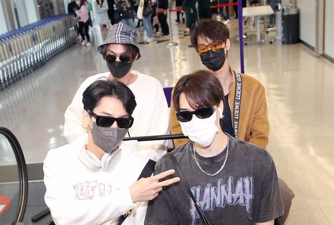 __opywpy__'s tweet photo. 😆😆
📌 https://t.co/SvjLTqD6Ak
cr. 中時新聞網
#BWDNtoTaipei
#bbrightvc #winmetawin https://t.co/QhW4mqERNb