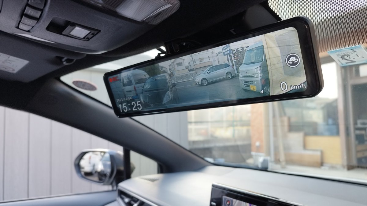 hotaru_kikuichi's tweet image. ミラー型のドラレコいれた！
 #COMTEC
 #ZDR038