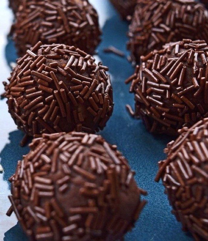 KoleksiBrngCewe's tweet photo. Rum Balls by Chocaloca🍀 

🛒: https://t.co/3iuogNWko5 https://t.co/3Fui7rjERH