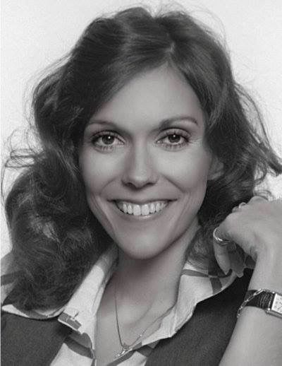 Remembering #KarenCarpenter who tragically passed on this day 40 years ago. #Carpenters