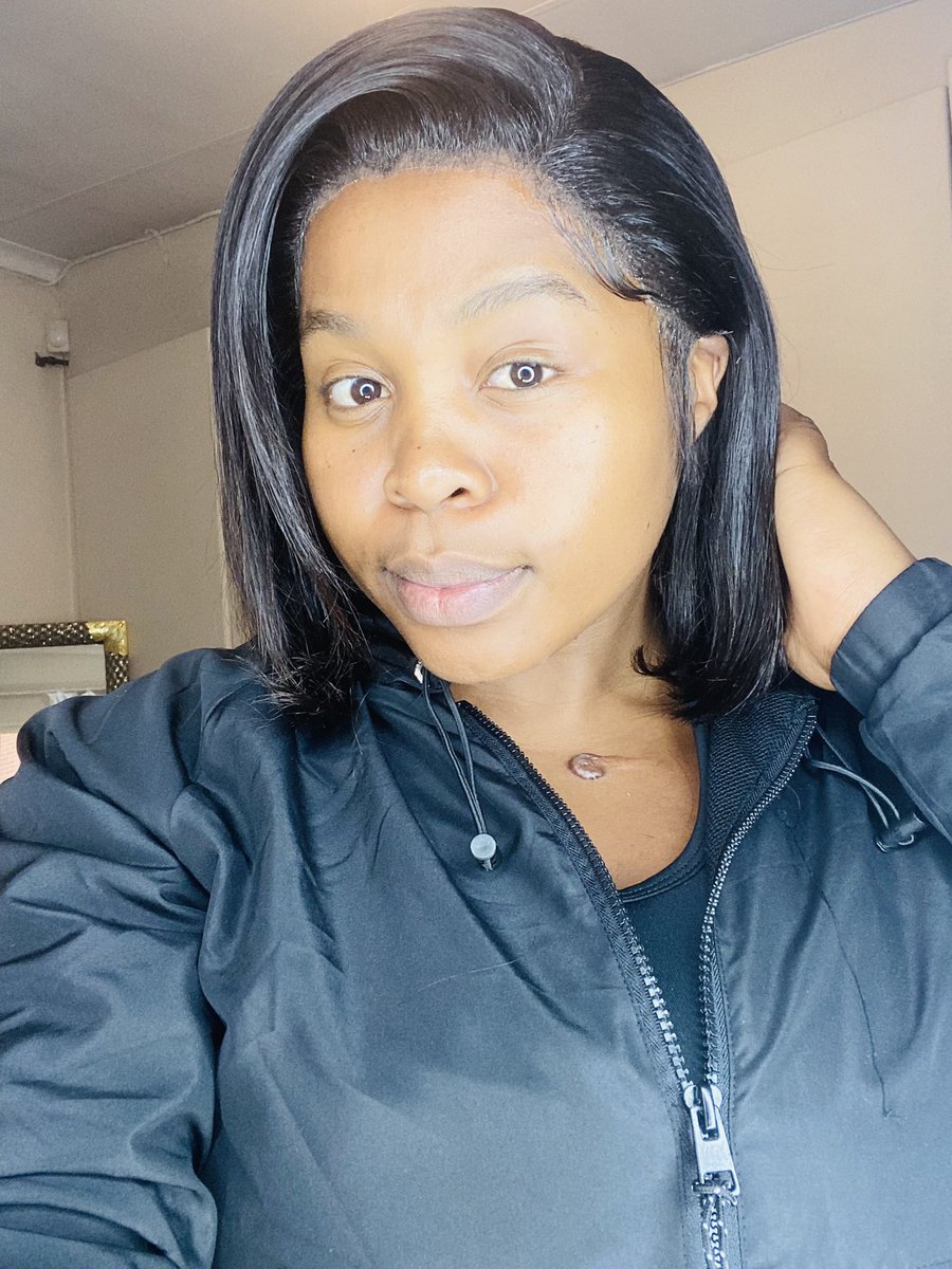 <a href="/AusBassie/">Dr Moeketsi</a> Naturally I have a dry skin over the years I have learnt to base my skin with Vaseline at night and tissue oil in the morning before applying my <a href="/PONDS_SA/">POND'S South Africa</a> perfect colour complex