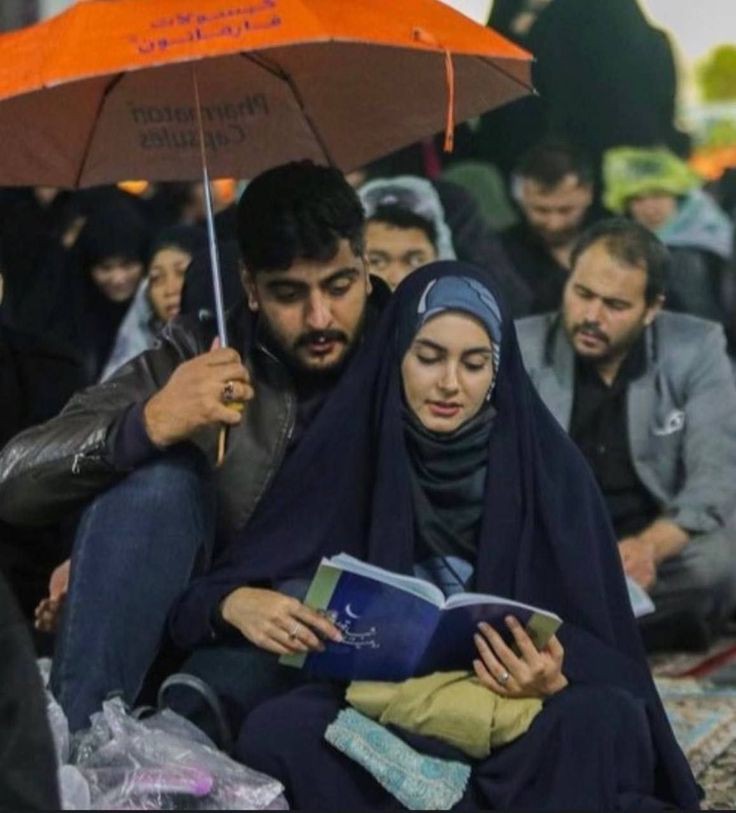 Al__Quraan's tweet photo. “Good women are for good men and good men for good women.”

-Al Qur’aan [24:26] https://t.co/BjoWiDQRwU