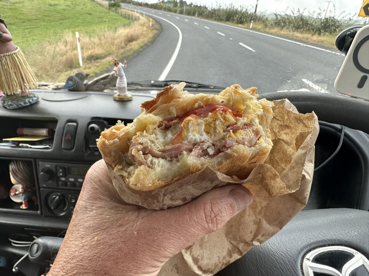 Davy Engravers tweet media