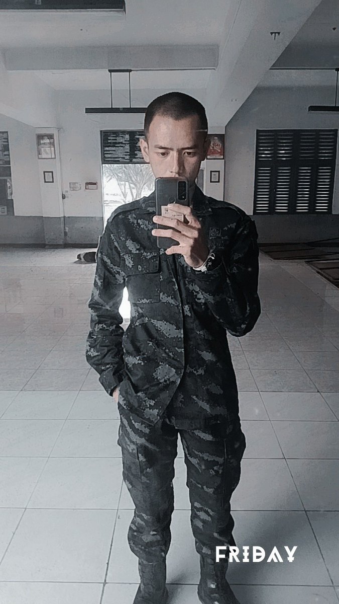 mo75823008's tweet photo. ขอซักรูปก่อนจะกลับบ้าน555😁😎 #ใบลาทำงาน #บุรีรัมย์ #พุทไธสง https://t.co/sK3EfSOEvs
