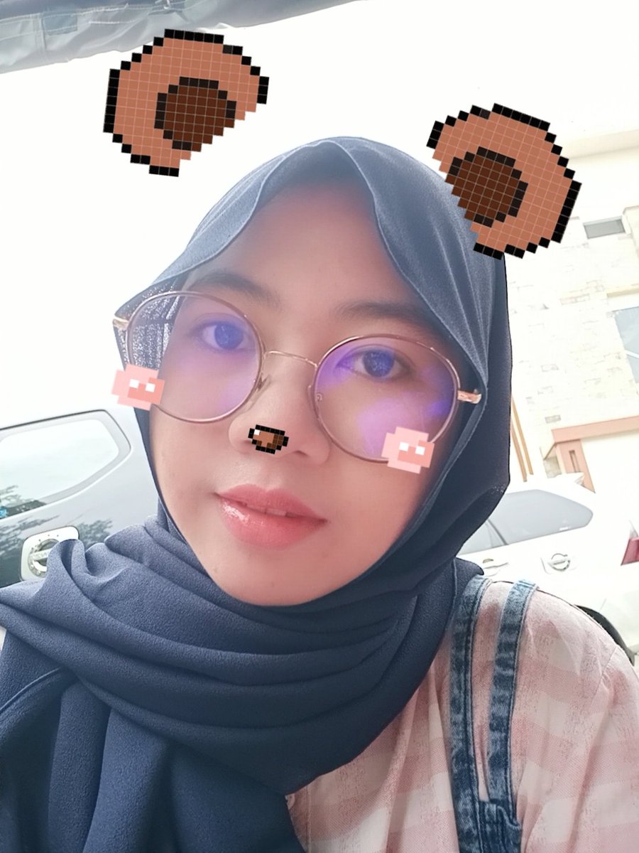 incisiveee's tweet photo. Bibir on point 😗😗 https://t.co/Qfp5nXqtwm
